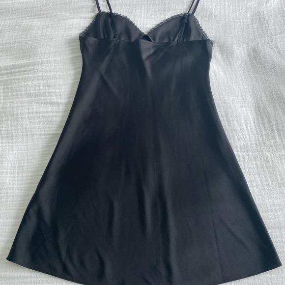 Sunday Best Slip Dress - Picture 3 of 6